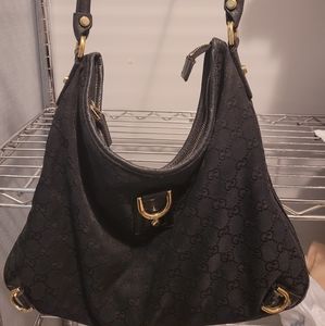 Selling great light bag